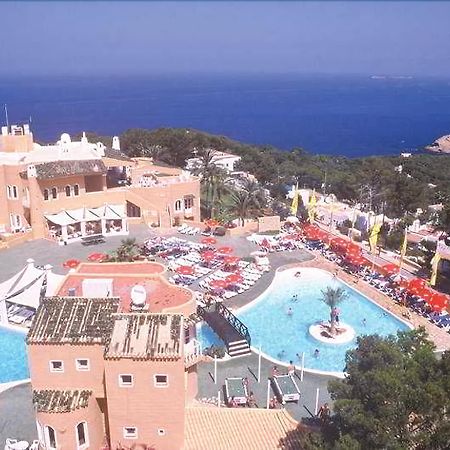 Cala Vadella Resort Sant Josep de sa Talaia Bagian luar foto
